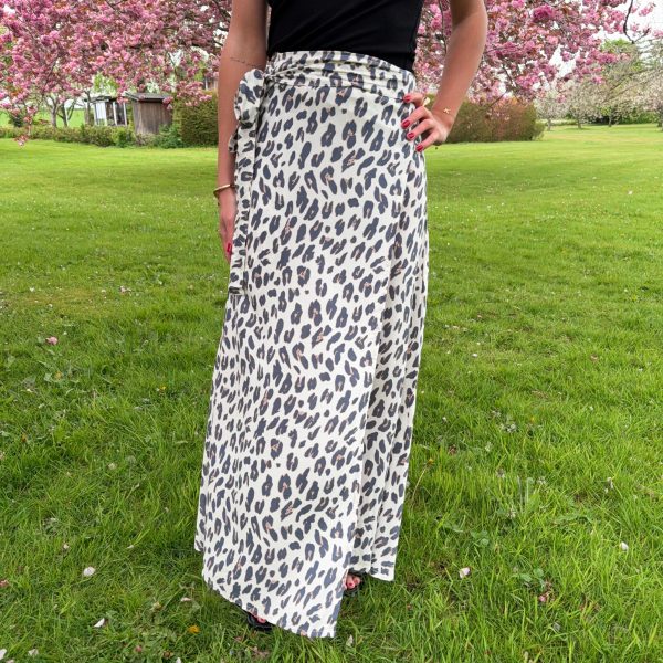 Wrap Skirt - Leopard Cream - Coconut Milk