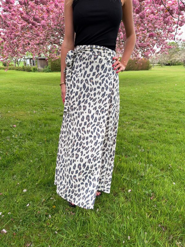 Wrap Skirt - Leopard Cream - Coconut Milk