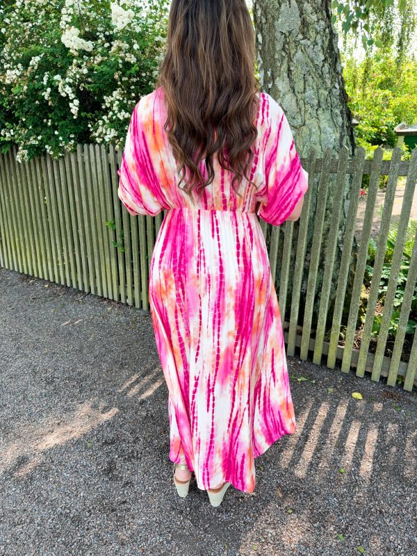 Viskosklänning - Tie Dye Cerise - Bild 5