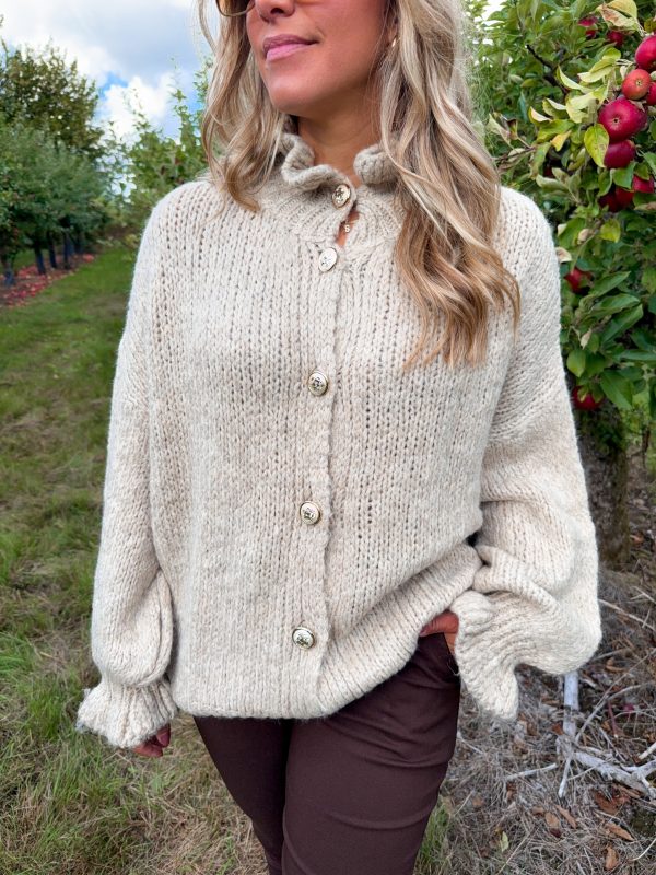 Stickad Kofta - Volang - Beige