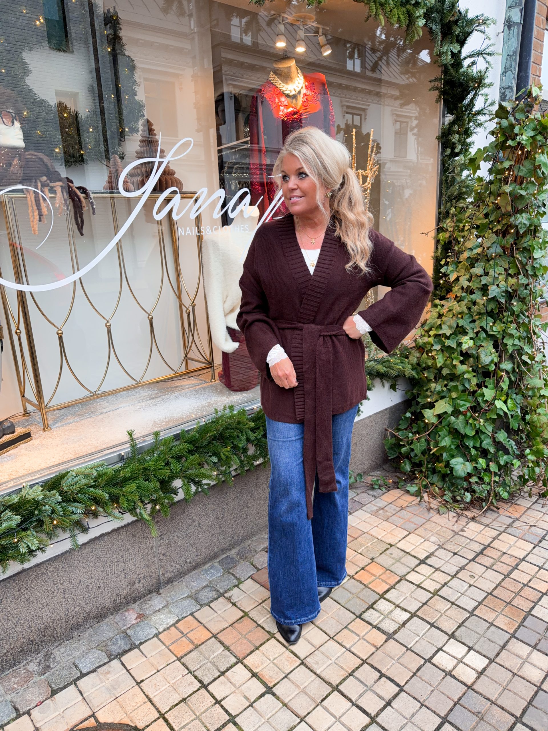 Finstickad Kofta - Espresso - Bild 2