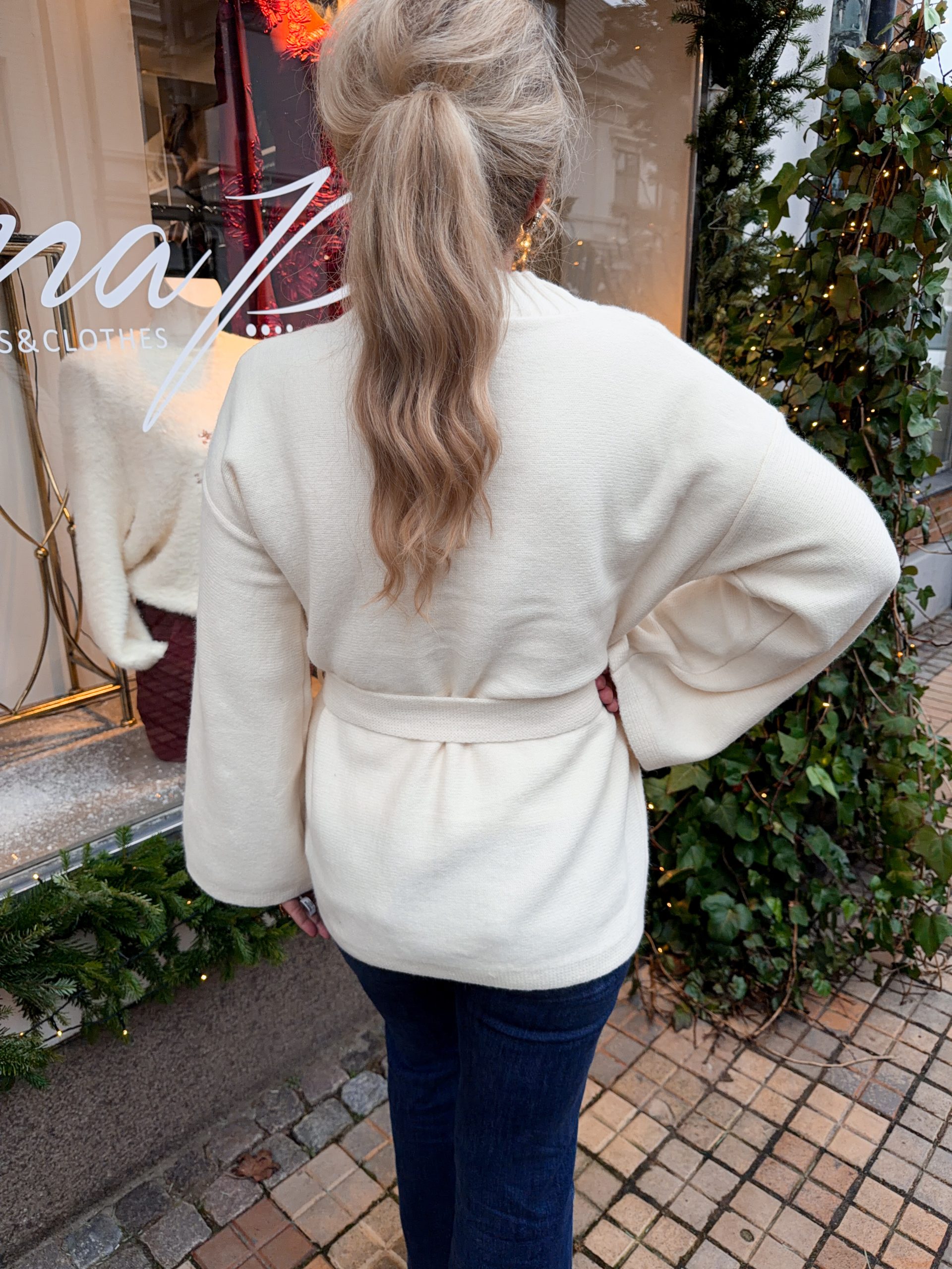 Finstickad Kofta - Cream - Bild 4