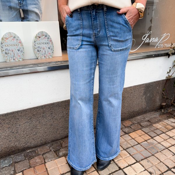 Toxic Jeans - Light Wash