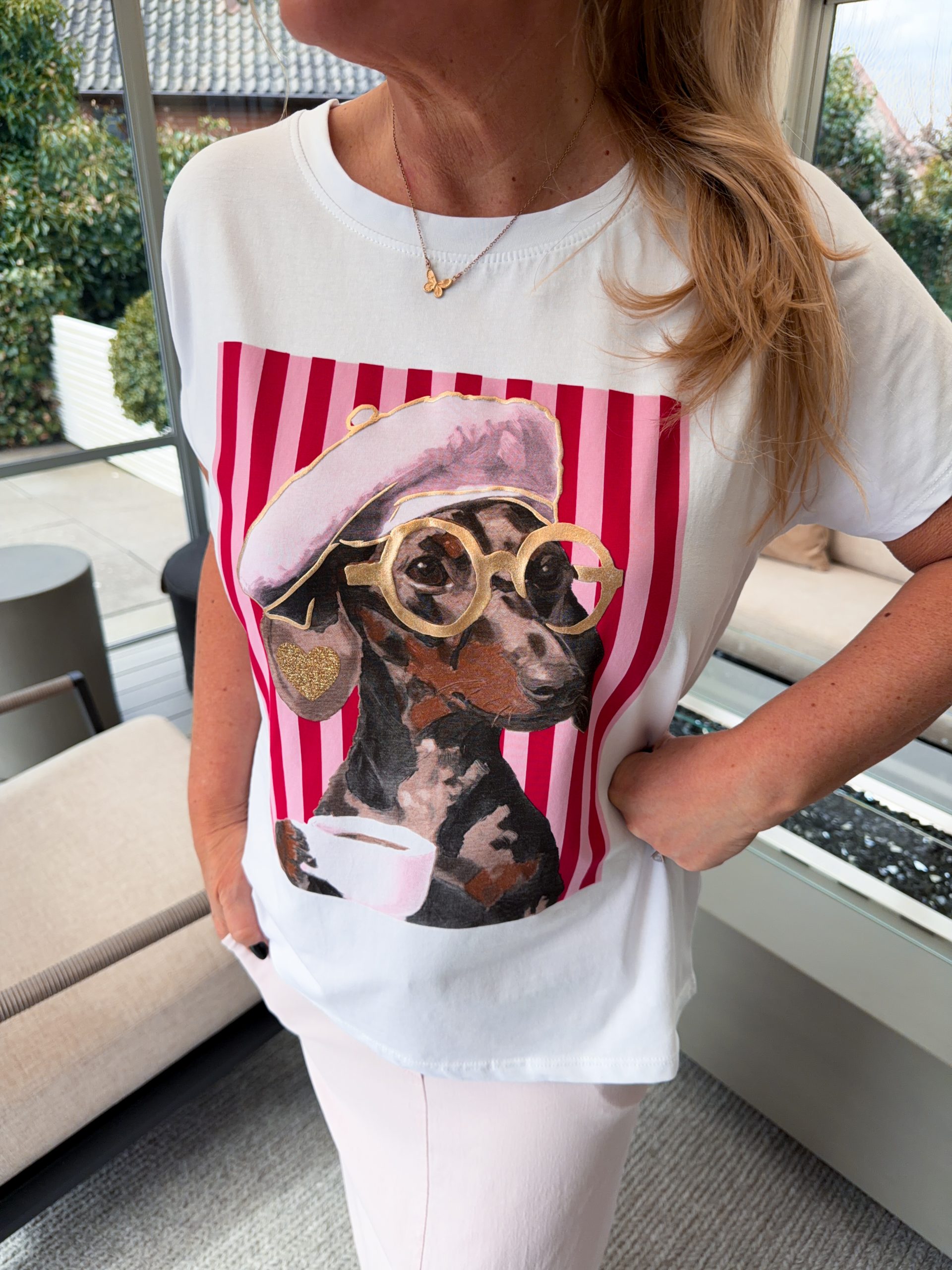 Vit T-Shirt - Rosa Tax