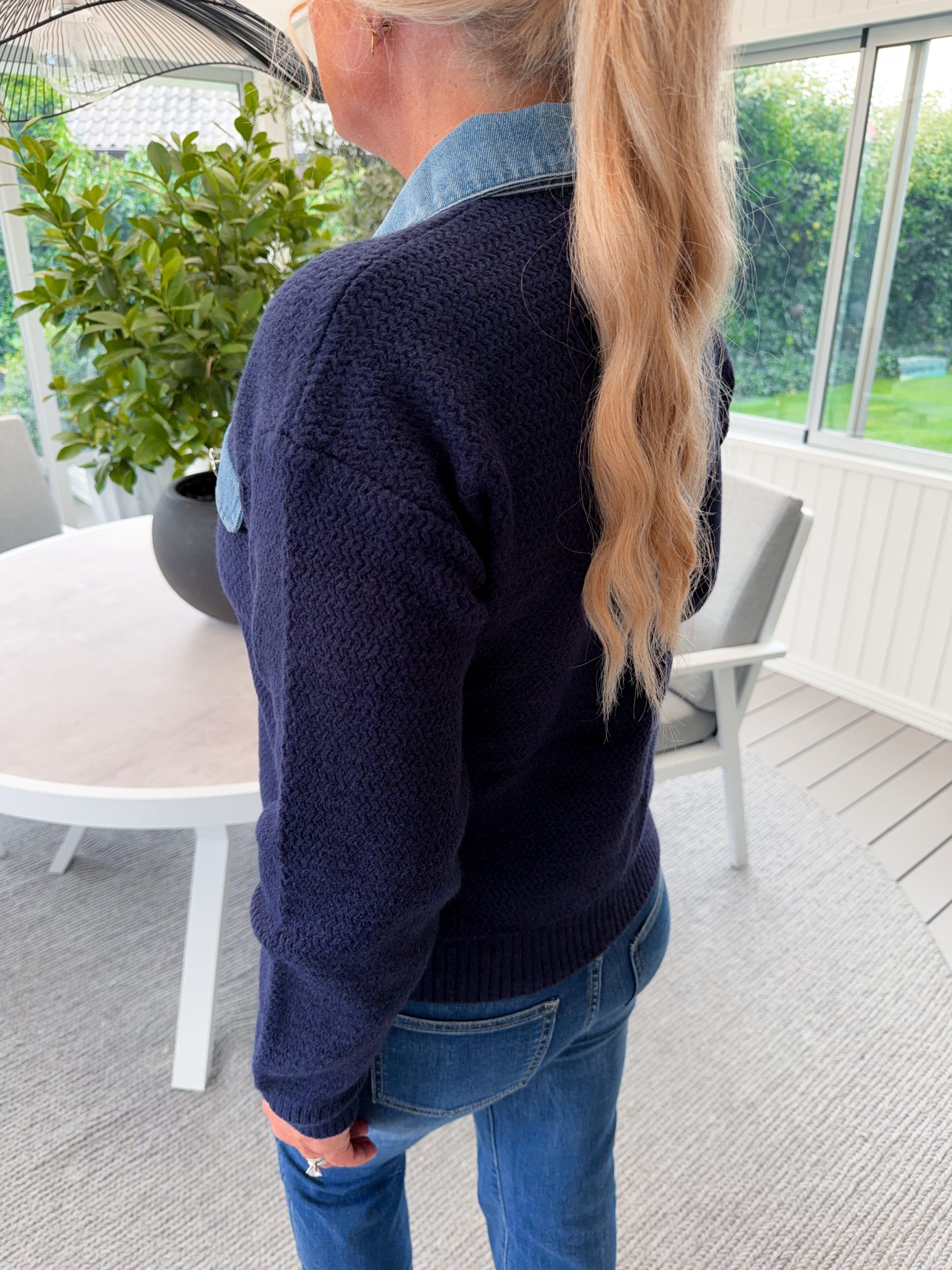 Stickad Kofta - Jeansdetaljer - Navy - Bild 3