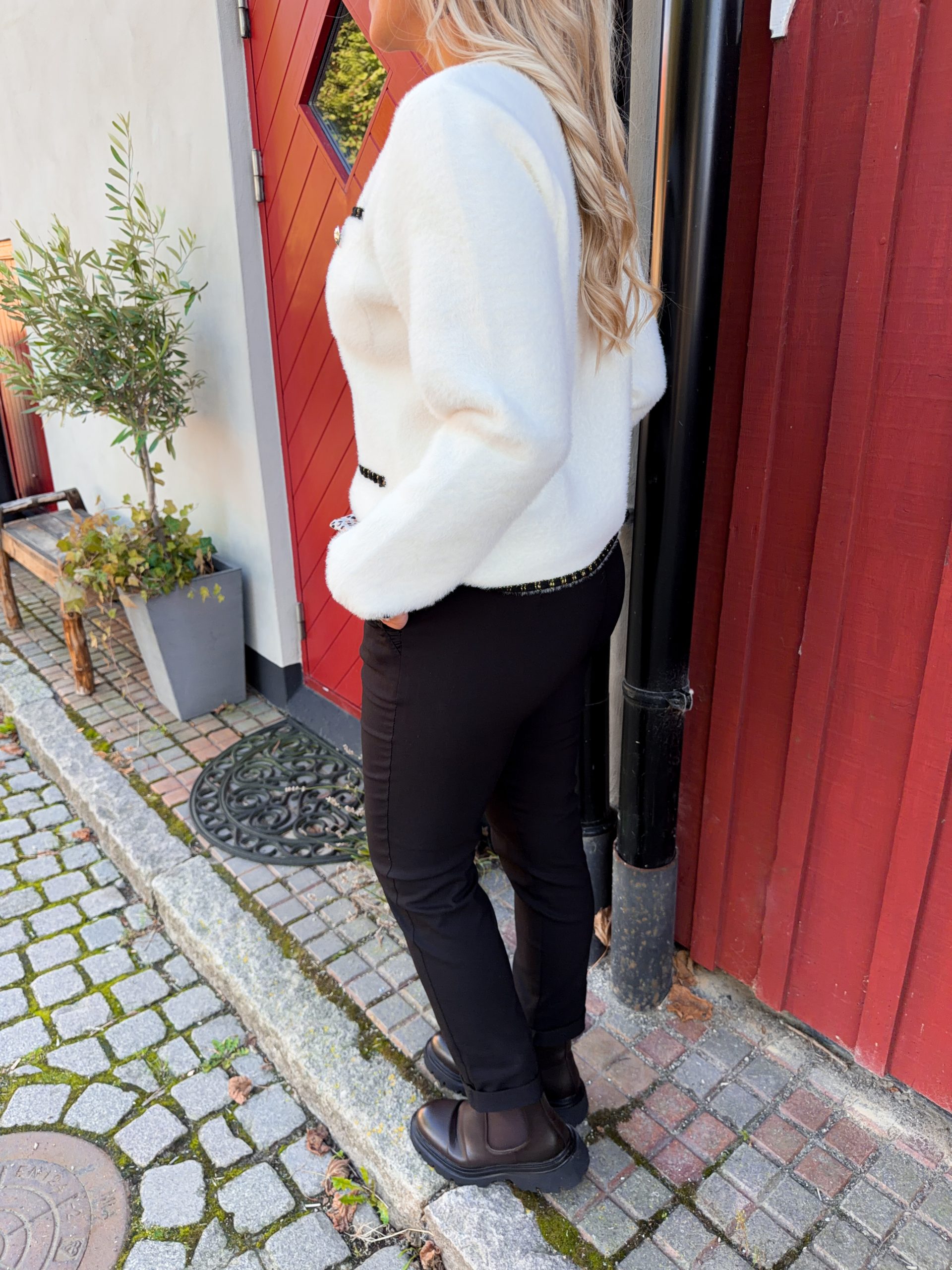 Svart Stretchbyxa - Knyte - Bild 3