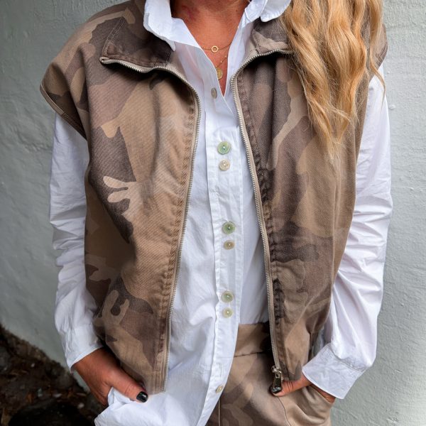 Beige Camouflage Väst