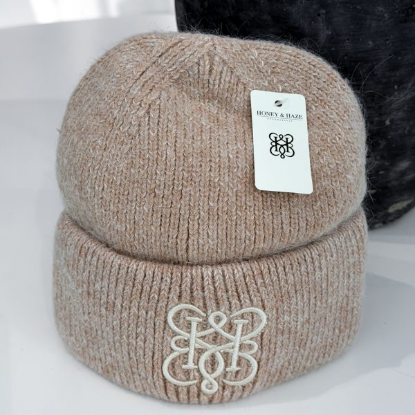 Aveline - Signature Beanie - Beige