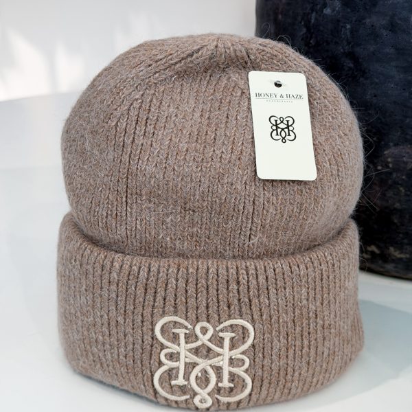 Aveline - Signature Beanie - Taupe