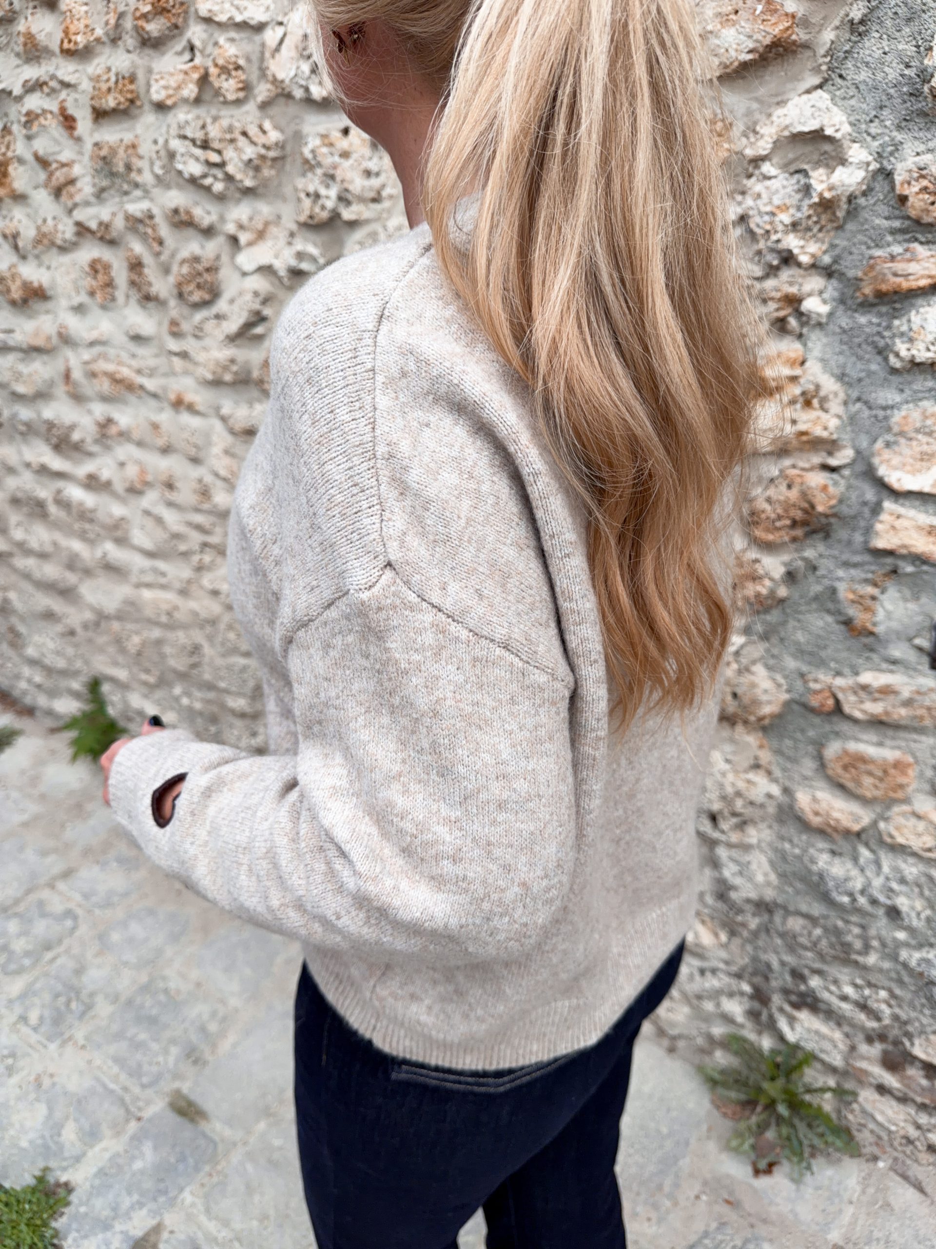 Stickad Tröja - Hjärtan - Taupe - Bild 3